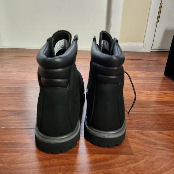 New Timberland Waterville 6 inch Black Boot 10 - Picture 5 of 10